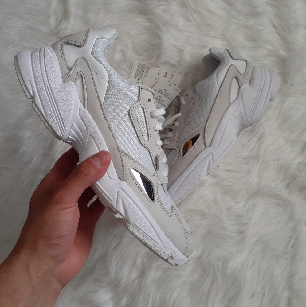 Adidas Falcon Womens Size 10 White